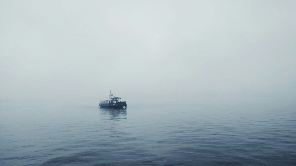 The Drowning Sky (Spooky Ocean Tale&nbsp;Series)